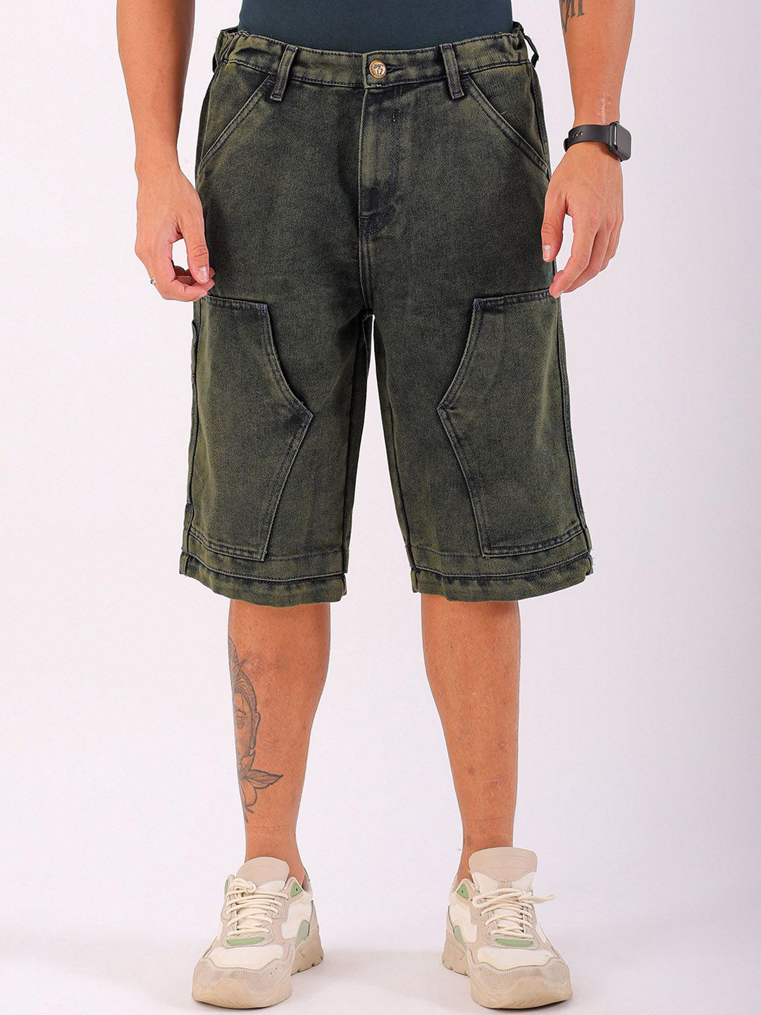 

The Indian Garage Co Men Mid-Rise Denim Relaxed Fit Shorts, Green