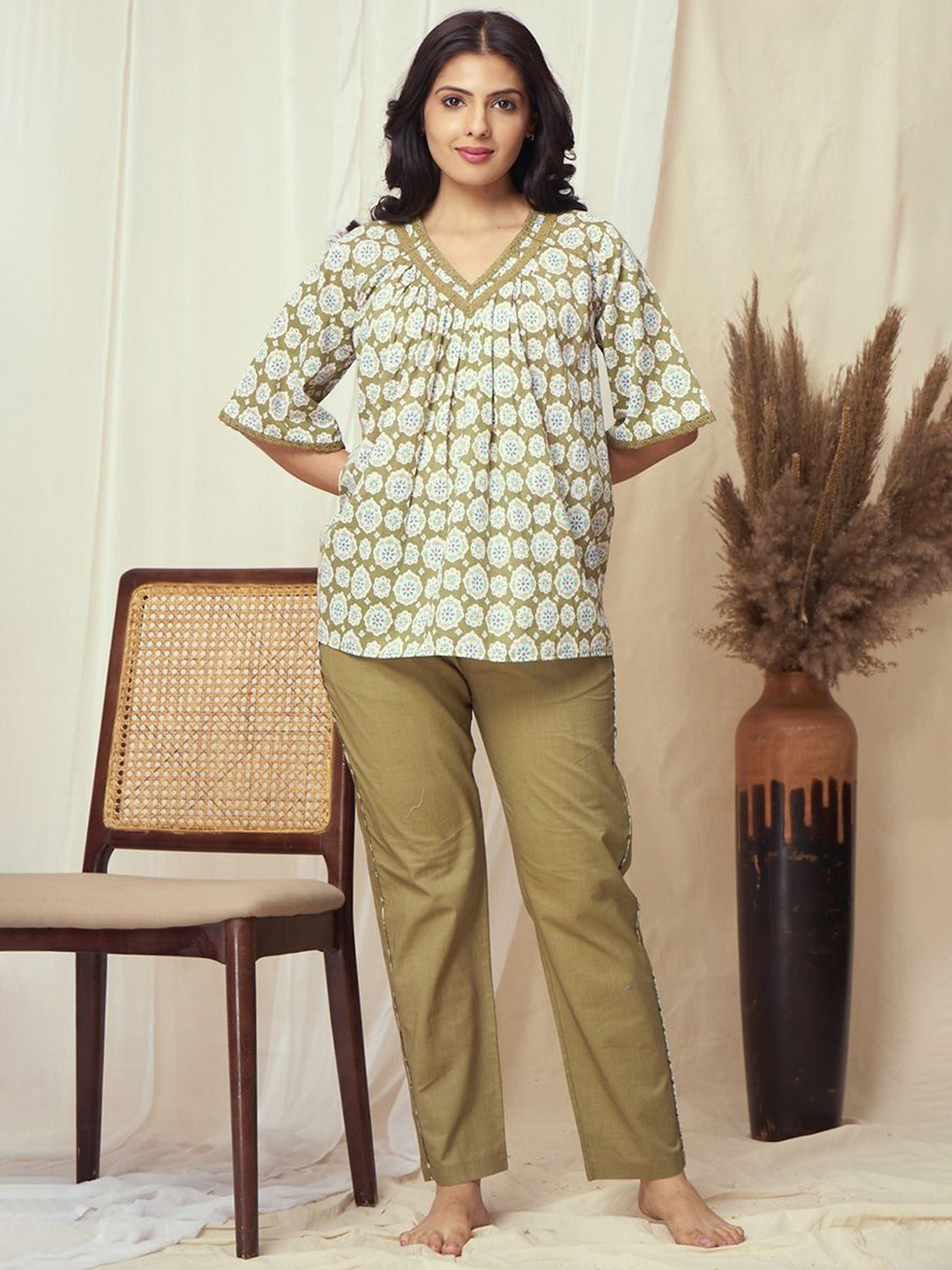 

July Women Printed Night suit, Green
