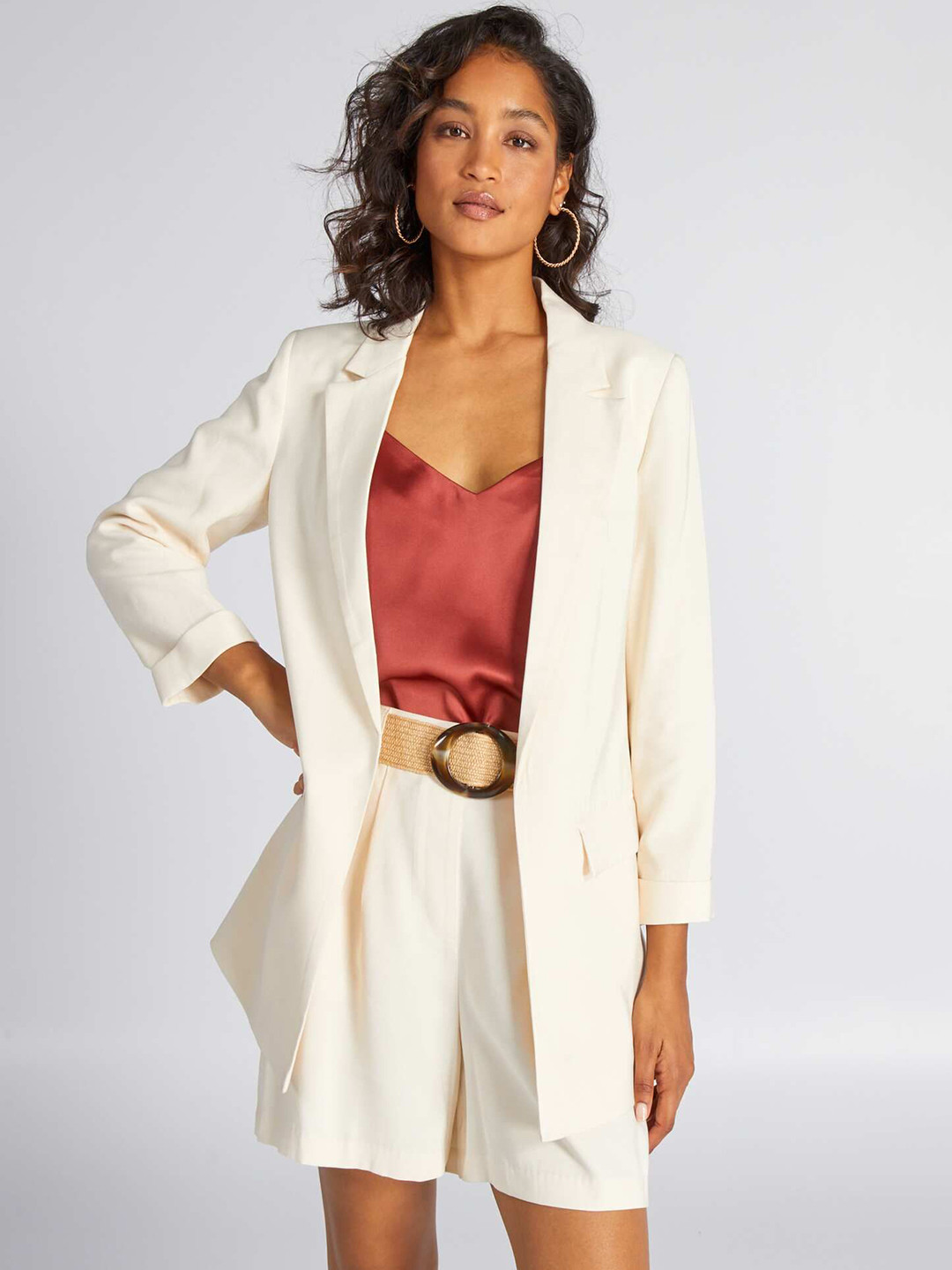 

KIABI Notched Lapel Open-Front Regular-Fit Blazer, Off white