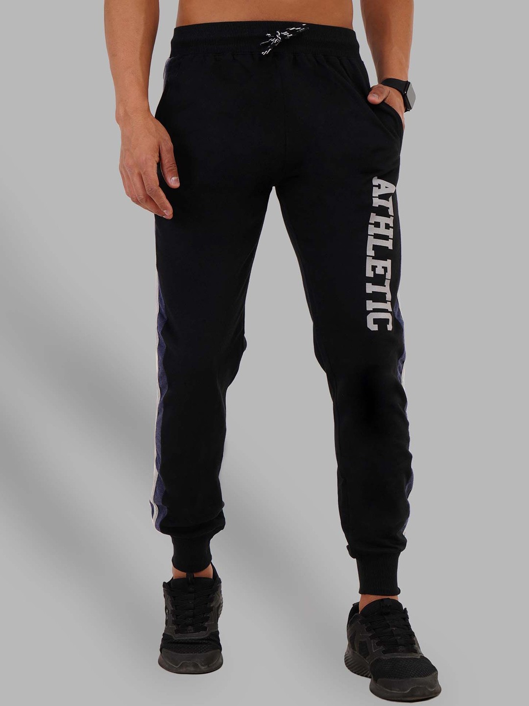 

STARFOX Men TypographyCotton Joggers, Black