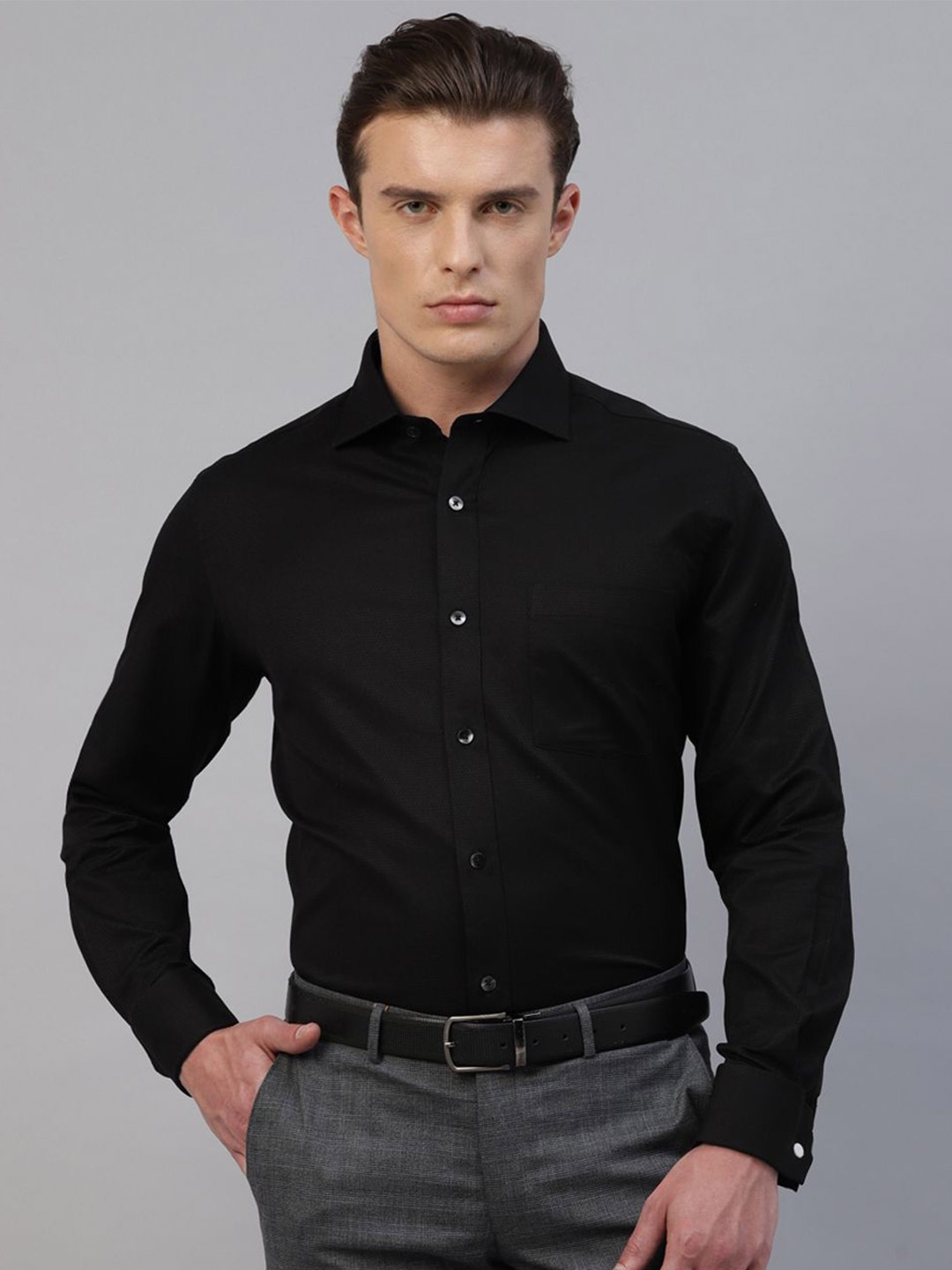 

Givo Men Smart Spread Collar Solid Cotton Party Shirt, Black