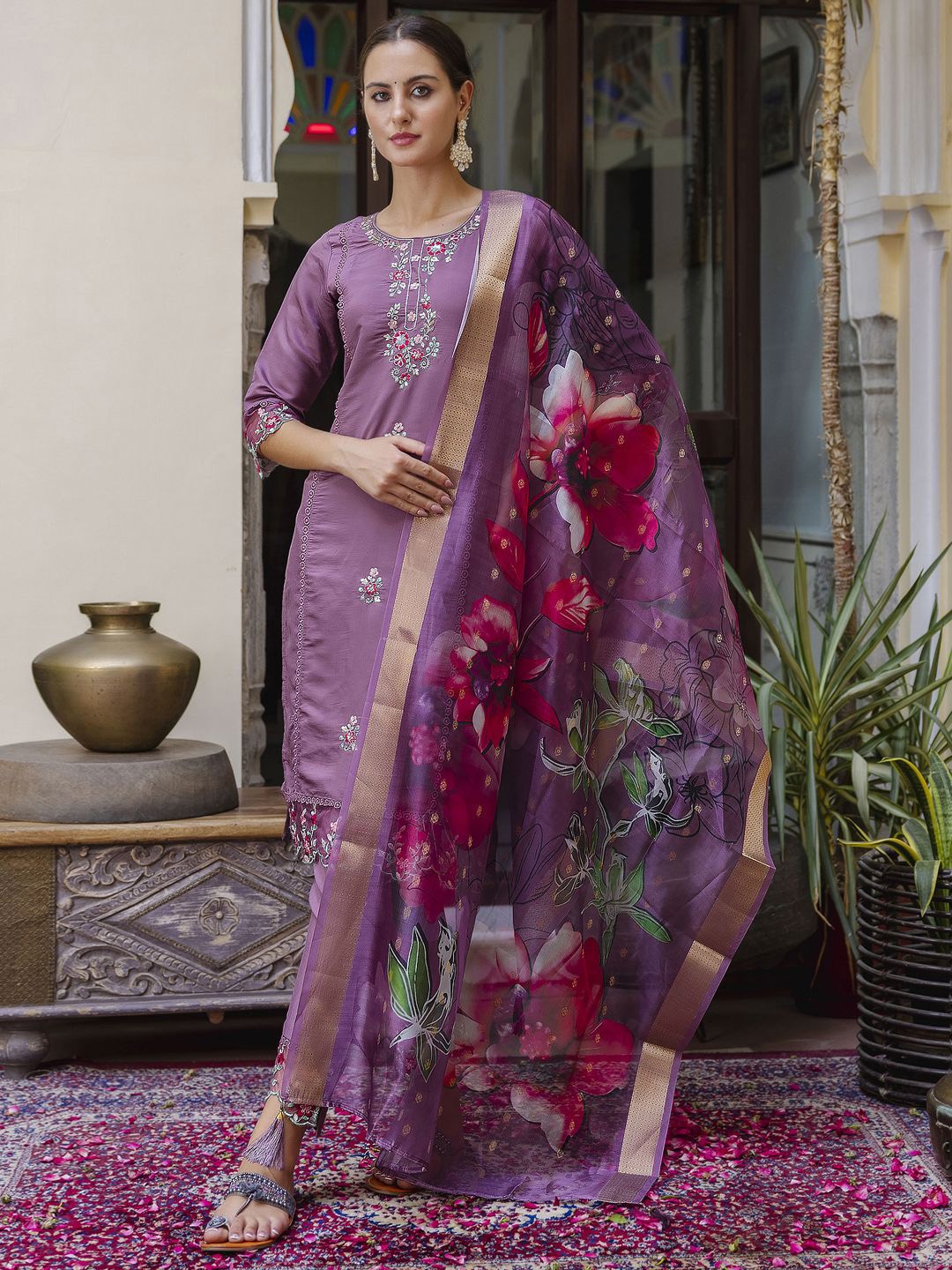 

VredeVogel Floral Embroidered Straight Kurta & Trousers With Dupatta, Purple