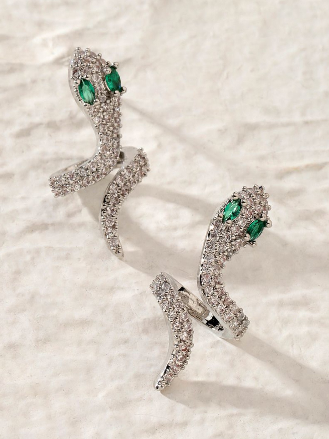 

SALTY Gold-Plated Contemporary Studs, Silver
