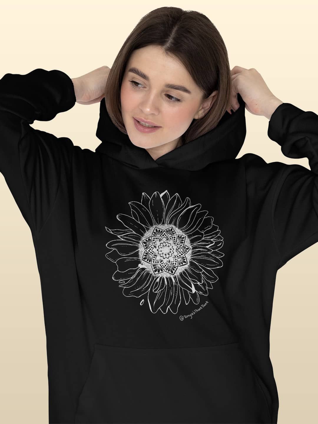 

macmerise Women Printed Hooded Sweatshirt, Black