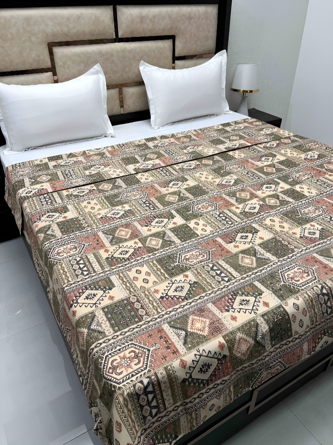 

Pure Decor Brown & Beige Printed Super King Pure Cotton Duvet Cover