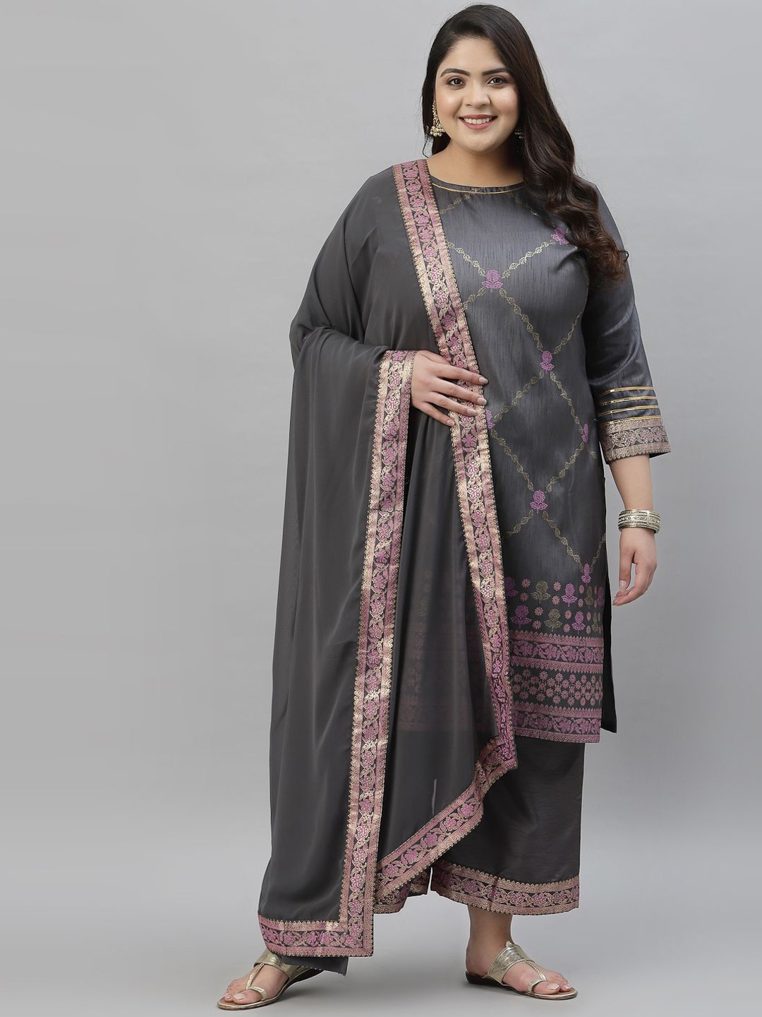 

Sztori Plus Size Floral Printed Straight Kurta With Palazzos & Dupatta, Grey