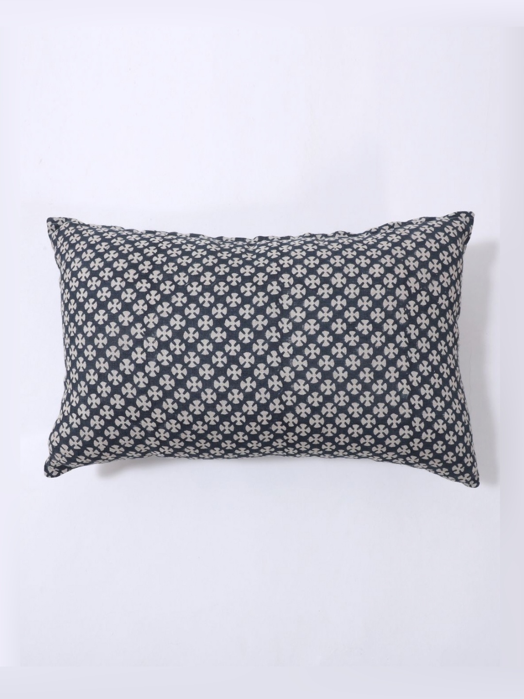 

Art Avenue Grey & Blue Geometric Printed Cotton Linen Rectangle Cushion Cover