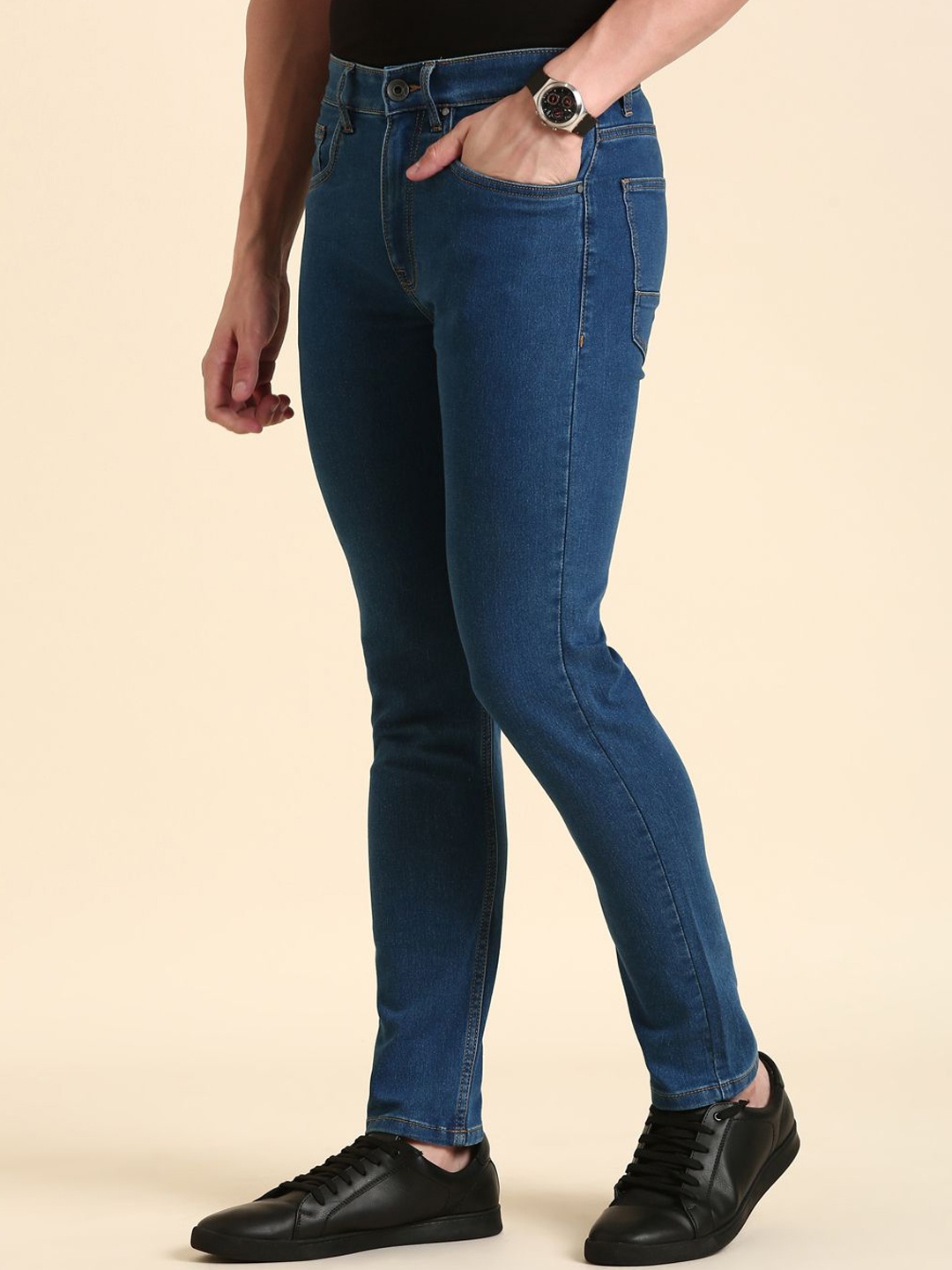 

Harvard Men Mid-Rise Skinny Fit Low Distress Stretchable Jeans, Blue