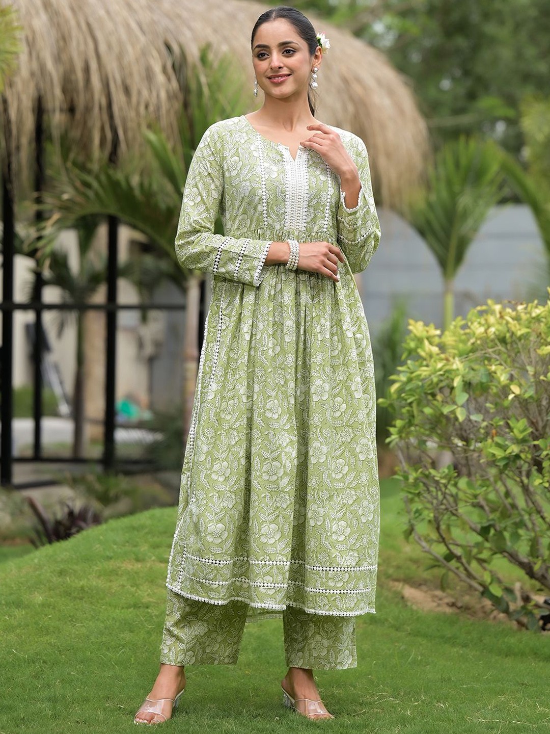 

Divena Floral Printed Thread Work Pure Cotton A-Line Kurta With Trouser, Green