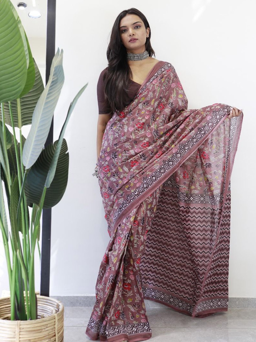 

Anouk Floral Pure Cotton Bagru Saree, Brown