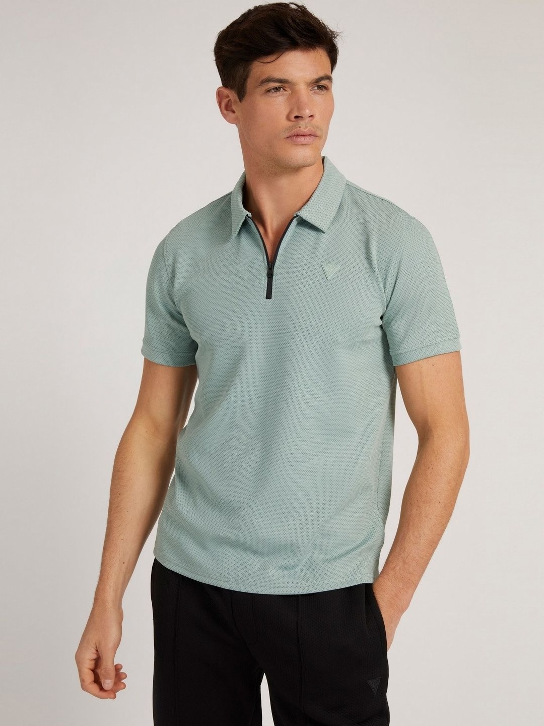 

GUESS Men Polo Collar Solid T-shirt, Green