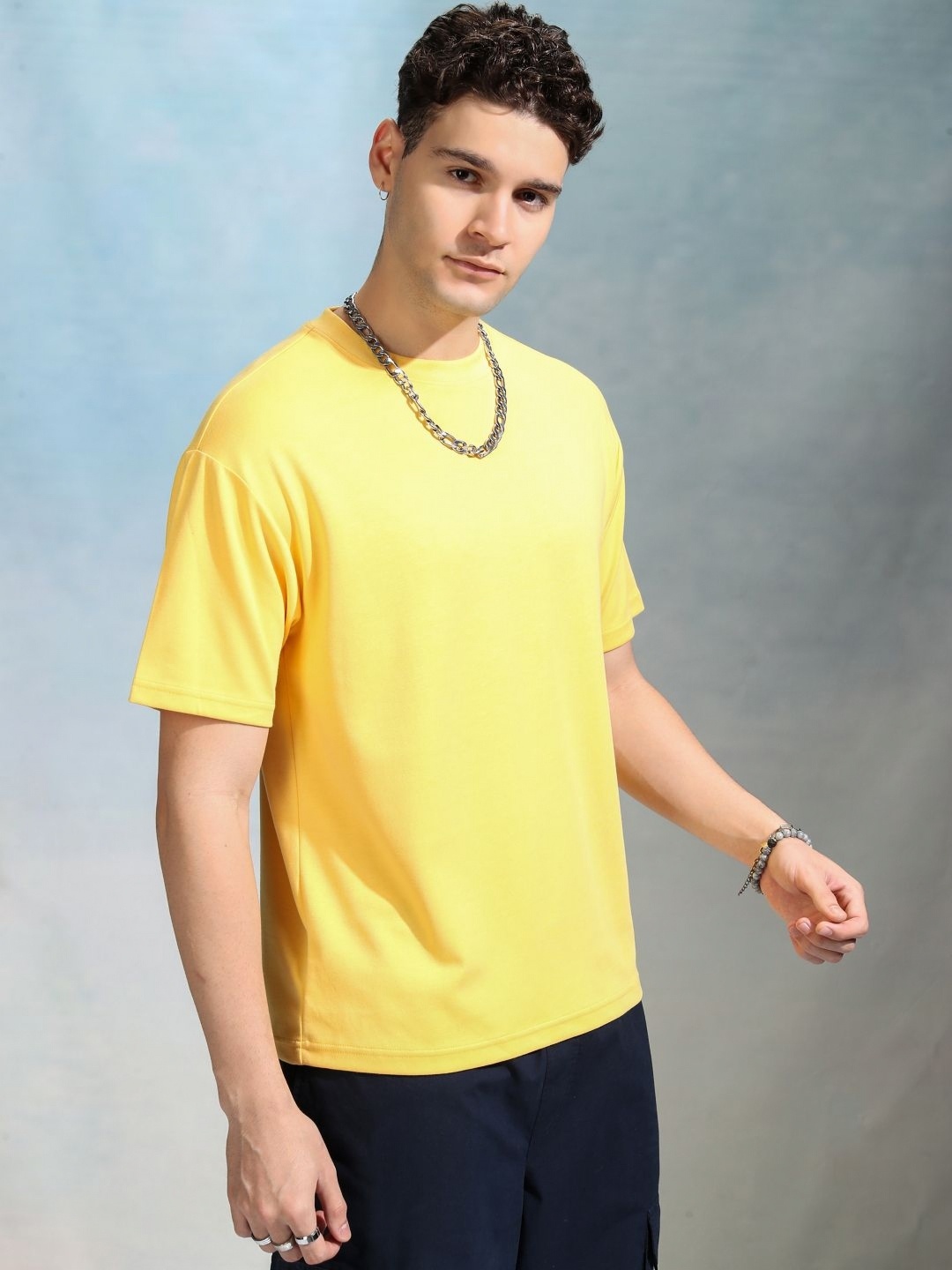 

HIGHLANDER Men Solid Round Neck Cotton Relaxed Fit Sports T-Shirt, Yellow