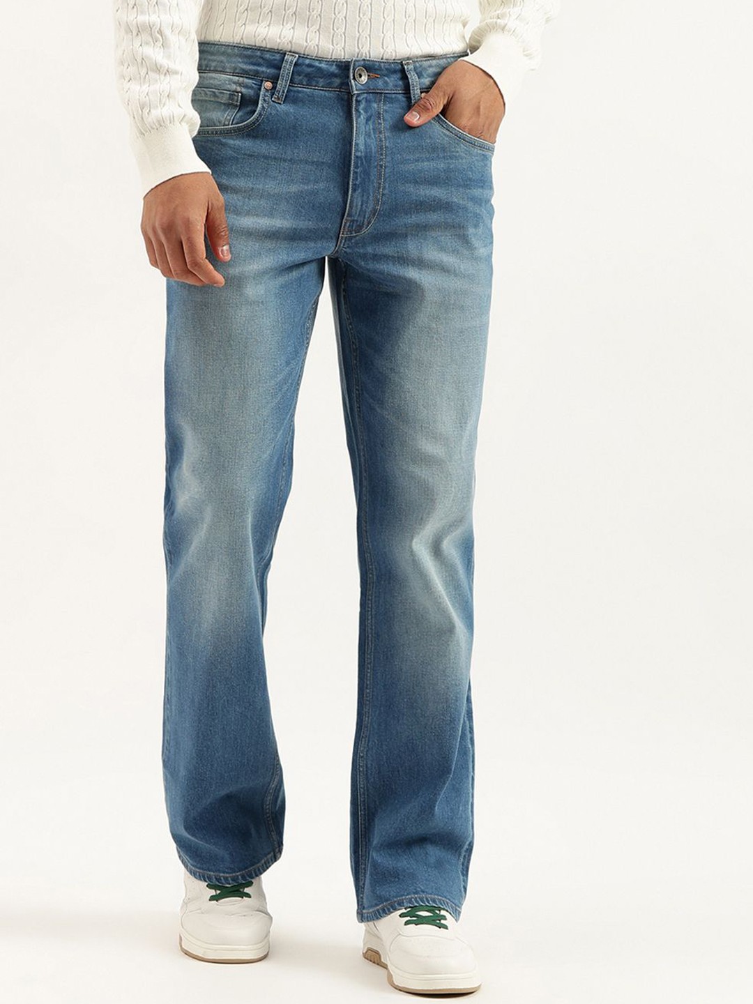 

United Colors of Benetton Men Bootcut Heavy Fade Jeans, Blue
