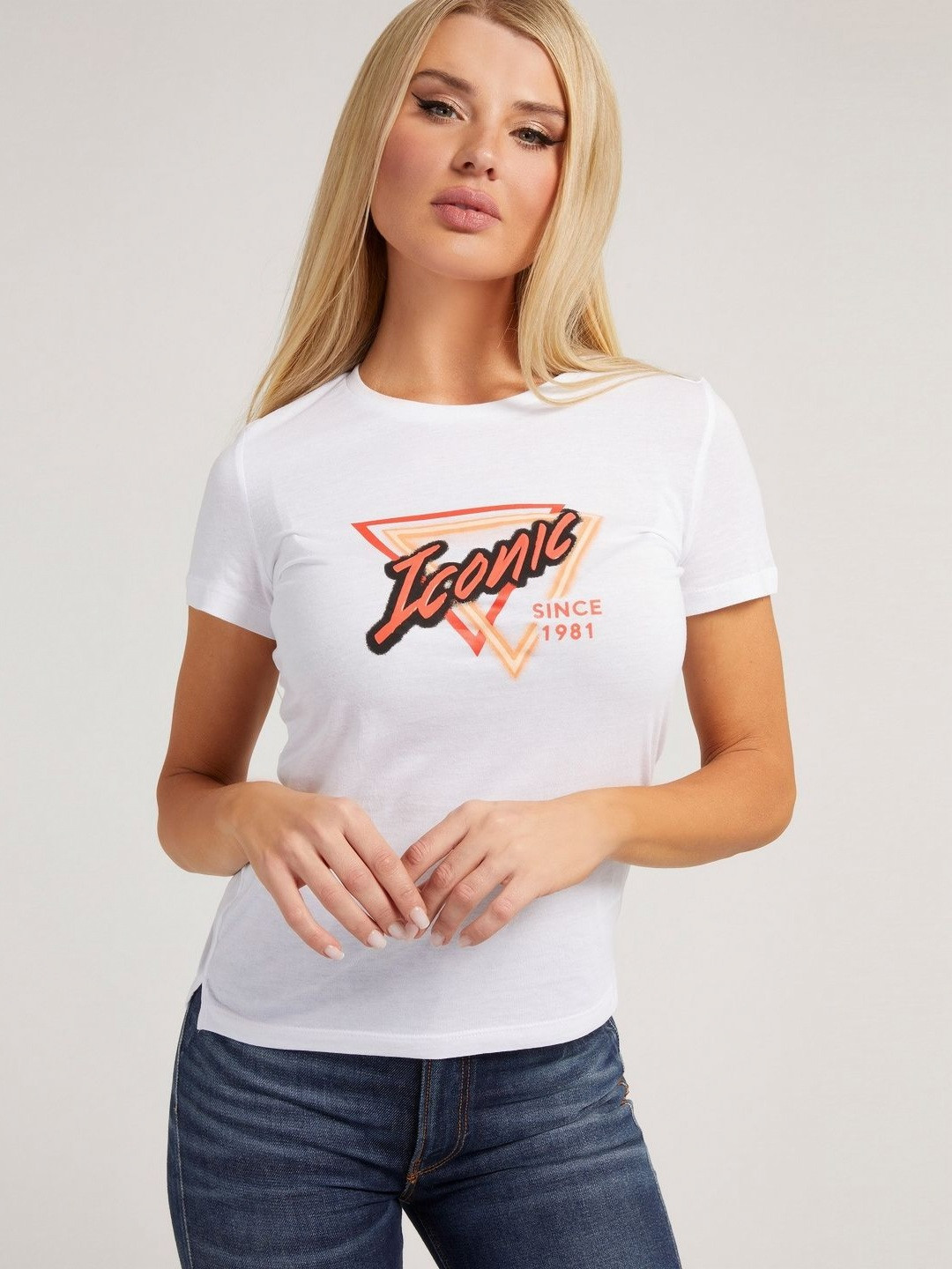 

GUESS Women Typography Printed T-shirt, White