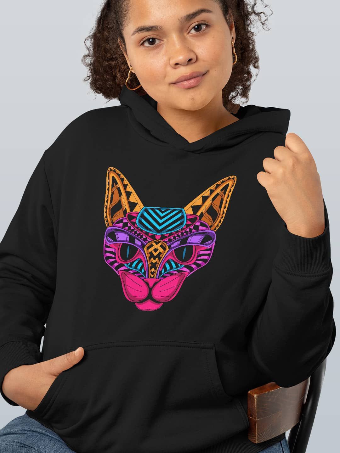 

macmerise Women Printed Hooded Sweatshirt, Black