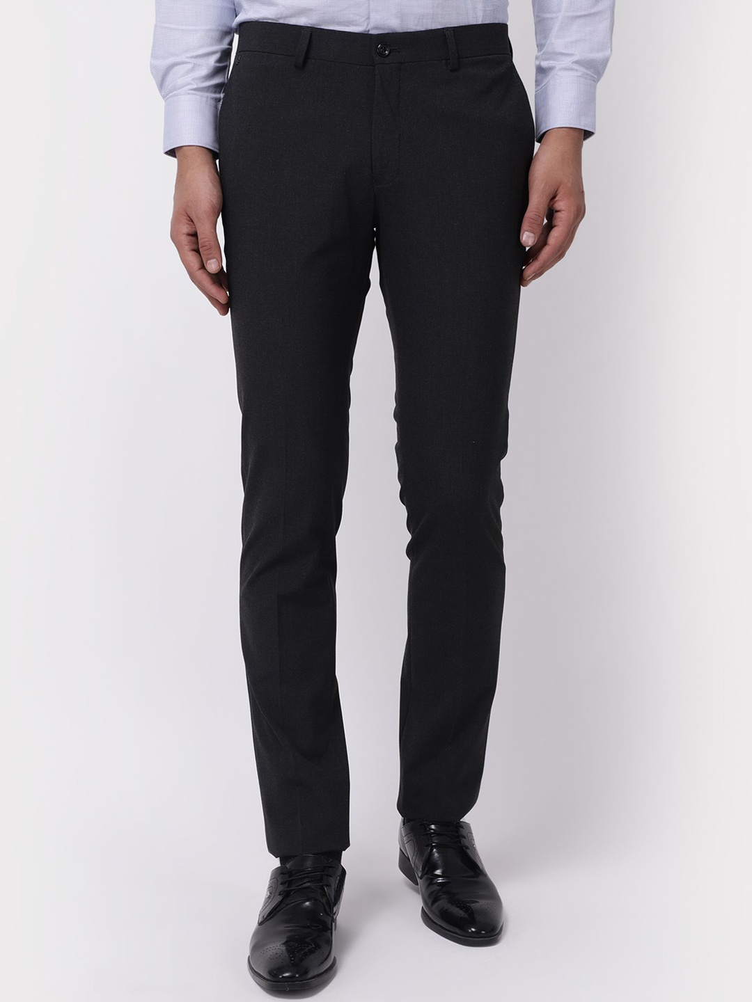 

Blackberrys Men B-91Slim Fit Mid-Rise Flat-Front Trousers, Charcoal