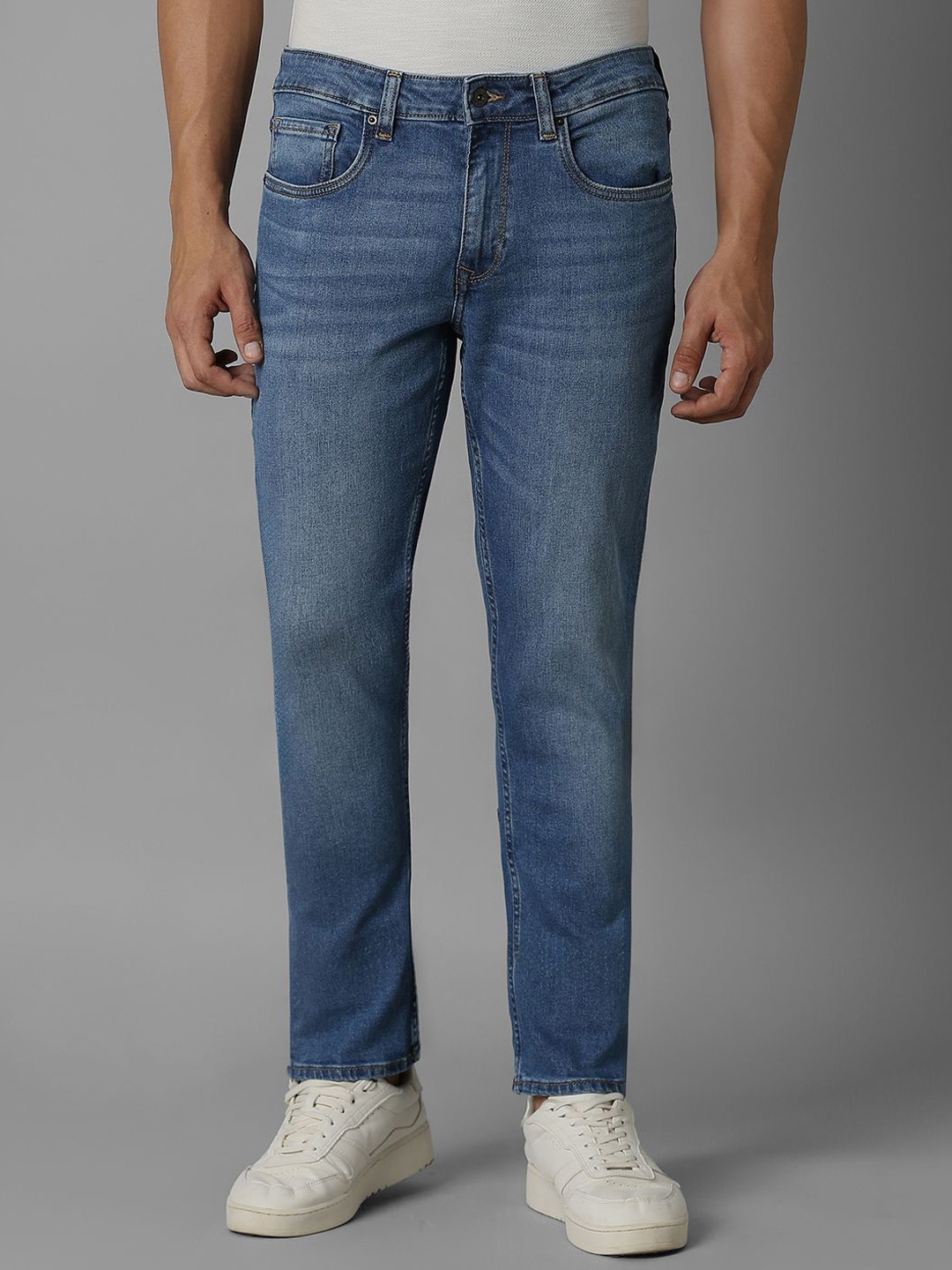 

Louis Philippe Jeans Men Slim Fit Light Fade Jeans, Blue