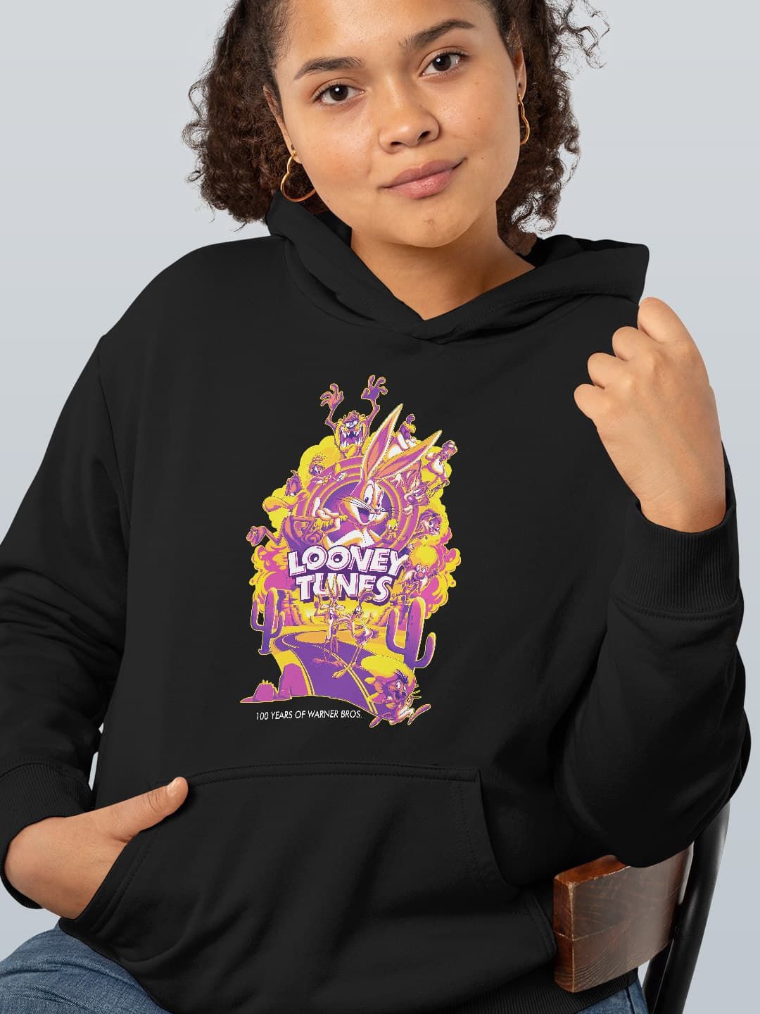 

macmerise Women Printed Hooded Sweatshirt, Black