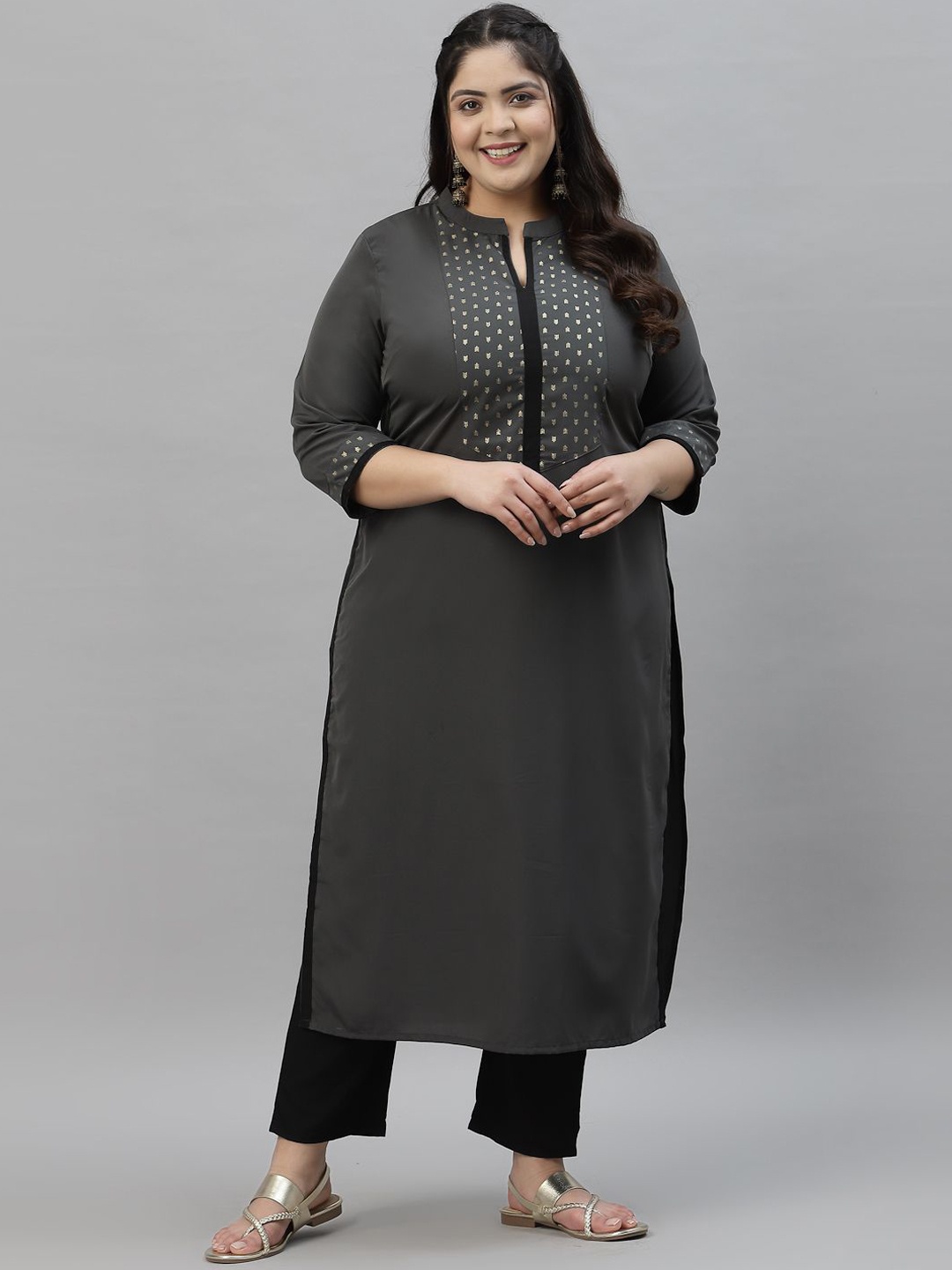 

Sztori Plus Size Ethnic Motifs Yoke Design Crepe Kurta, Grey