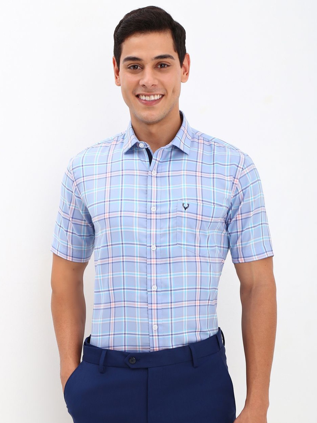 

Allen Solly Men Slim Fit Opaque Checked Formal Shirt, Blue