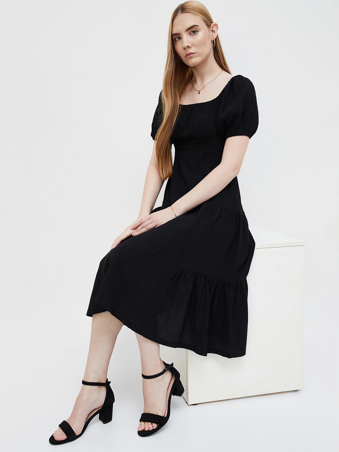 

CODE by Lifestyle Puff Sleeve Square Neck A-Line Midi Dress, Black