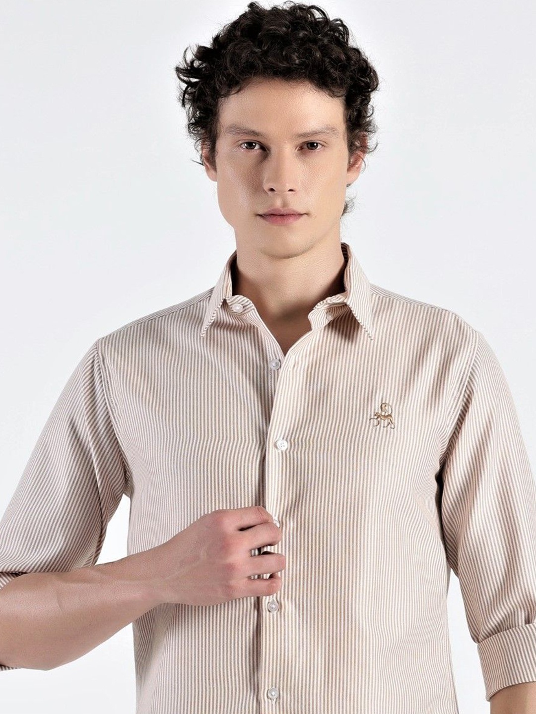 

MISCHIEF MONKEY Men Classic Tailored Fit Opaque Casual Shirt, Orange