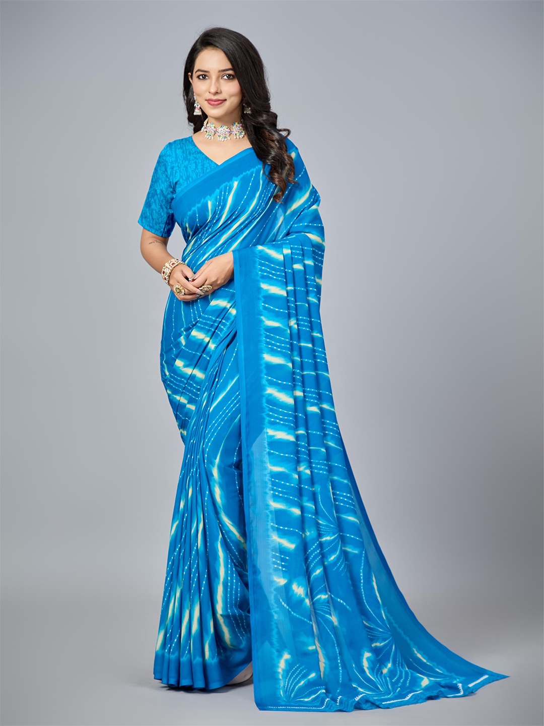 

VIRICA Women Striped Soft Saree With Blouse Piece, Blue
