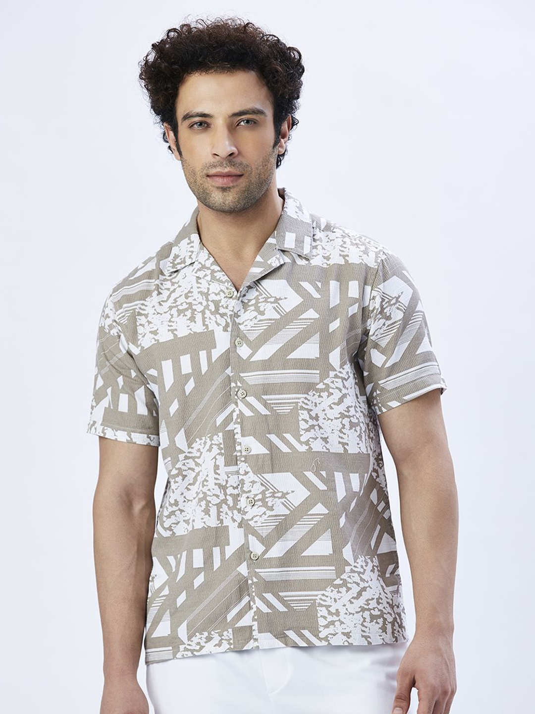 

VALEN CLUB Men Relaxed Floral Opaque Printed Casual Shirt, Brown