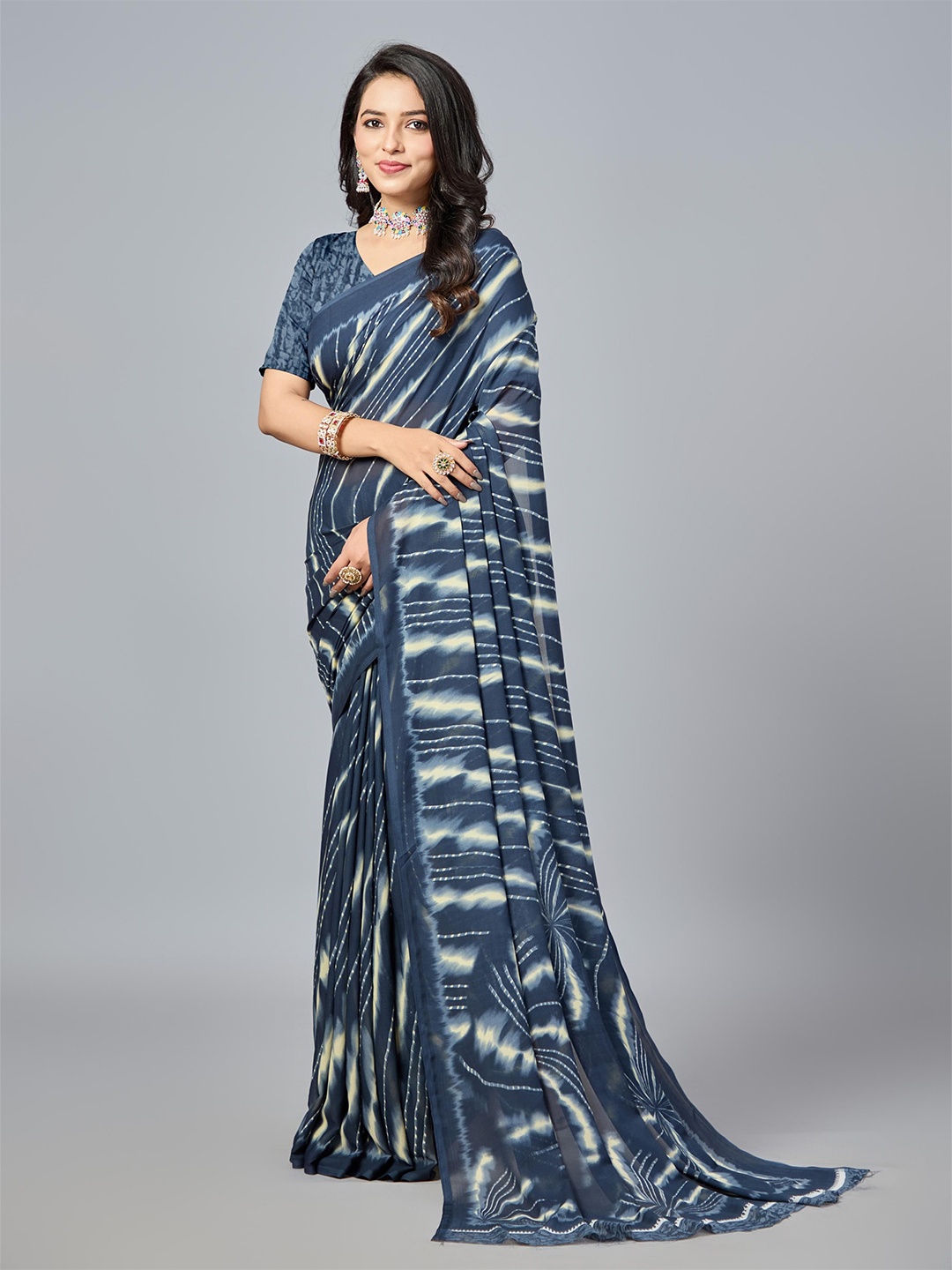

VIRICA Women Striped Soft Saree With Blouse Piece, Blue