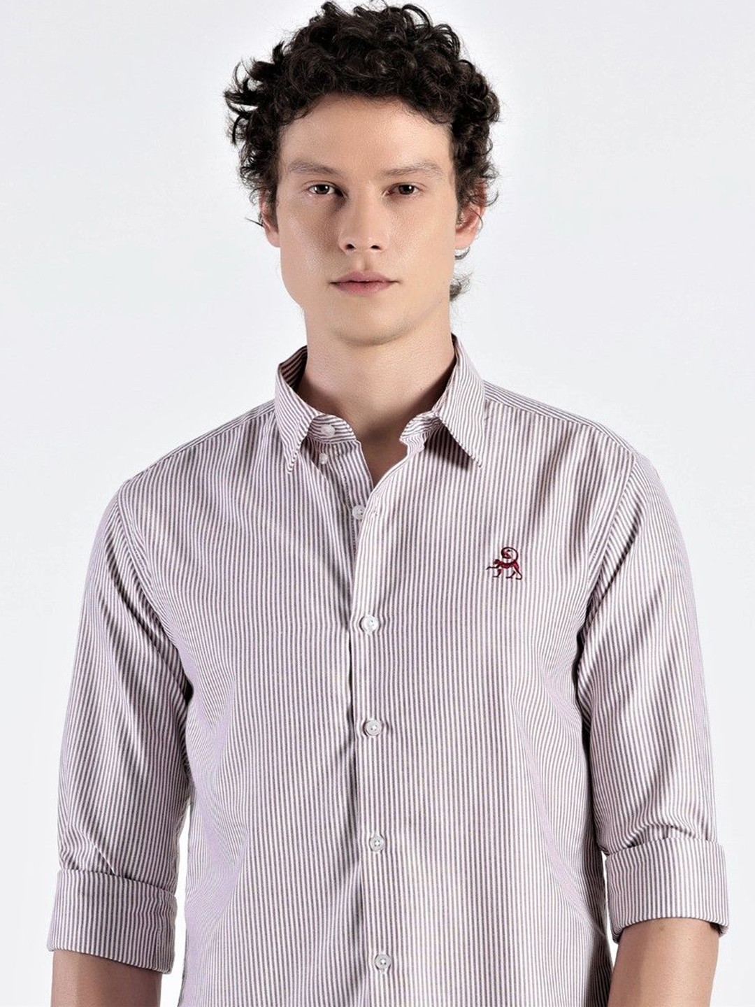 

MISCHIEF MONKEY Men Classic Tailored Fit Opaque Striped Casual Shirt, Maroon