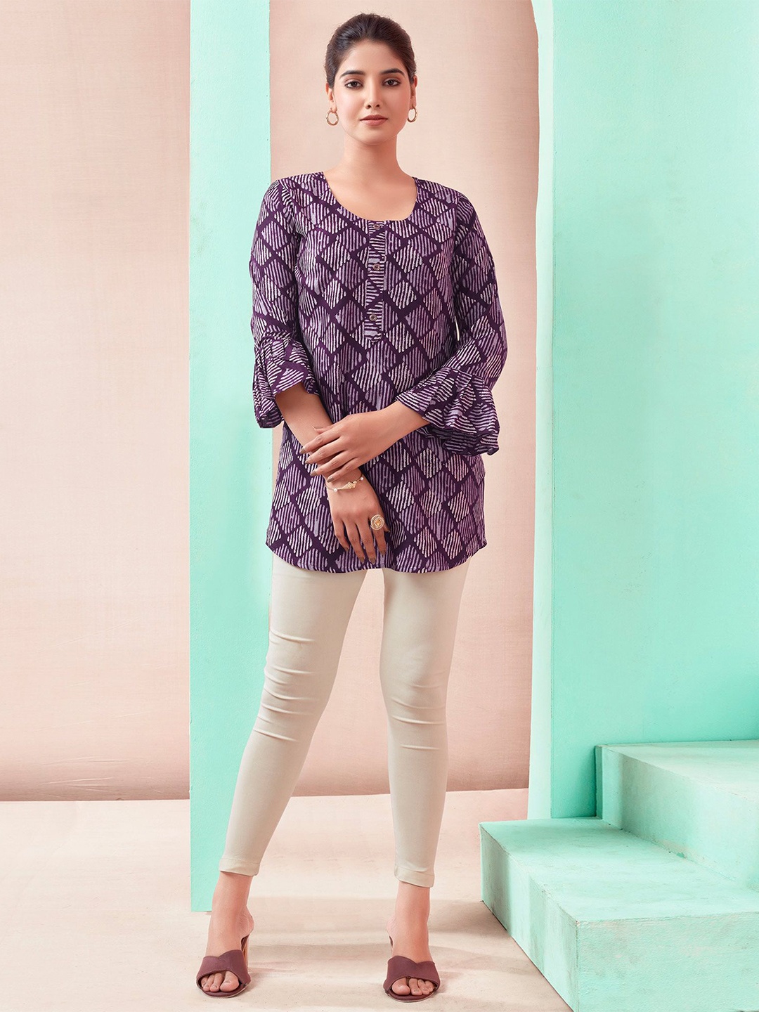 

Peachmode Geometric Print Top, Purple