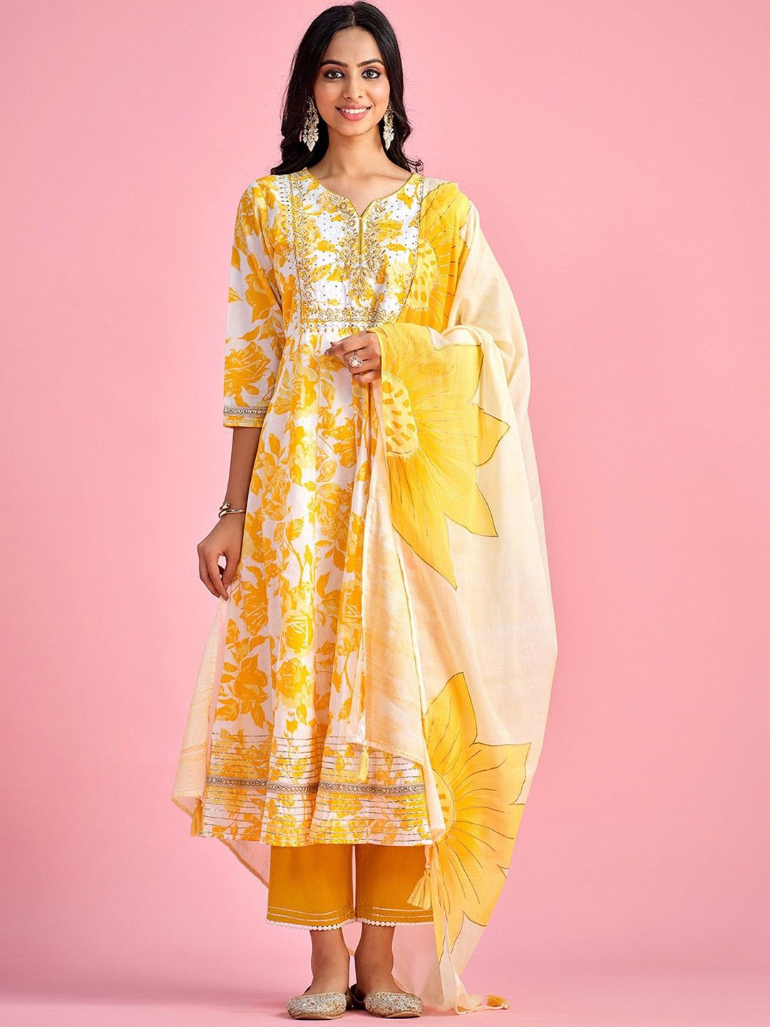 

BAESD Floral Embroidered Sequinned Notched Neck Anarkali Kurta With Trousers & Dupatta, Yellow