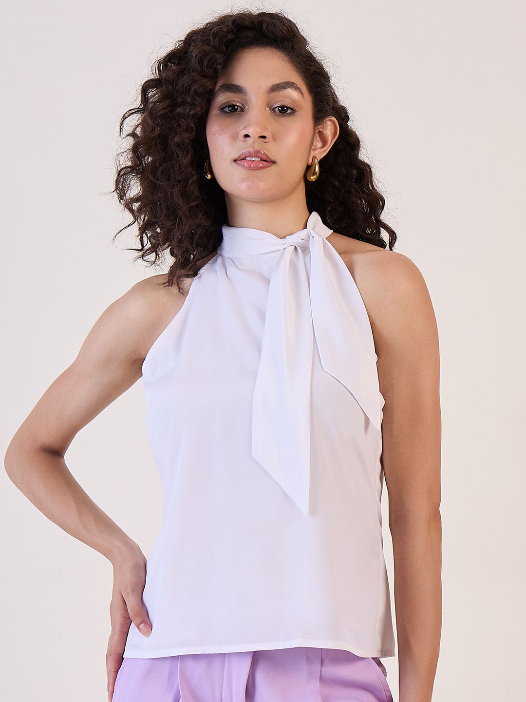 

PowerSutra Tie-Up Neck Top, White