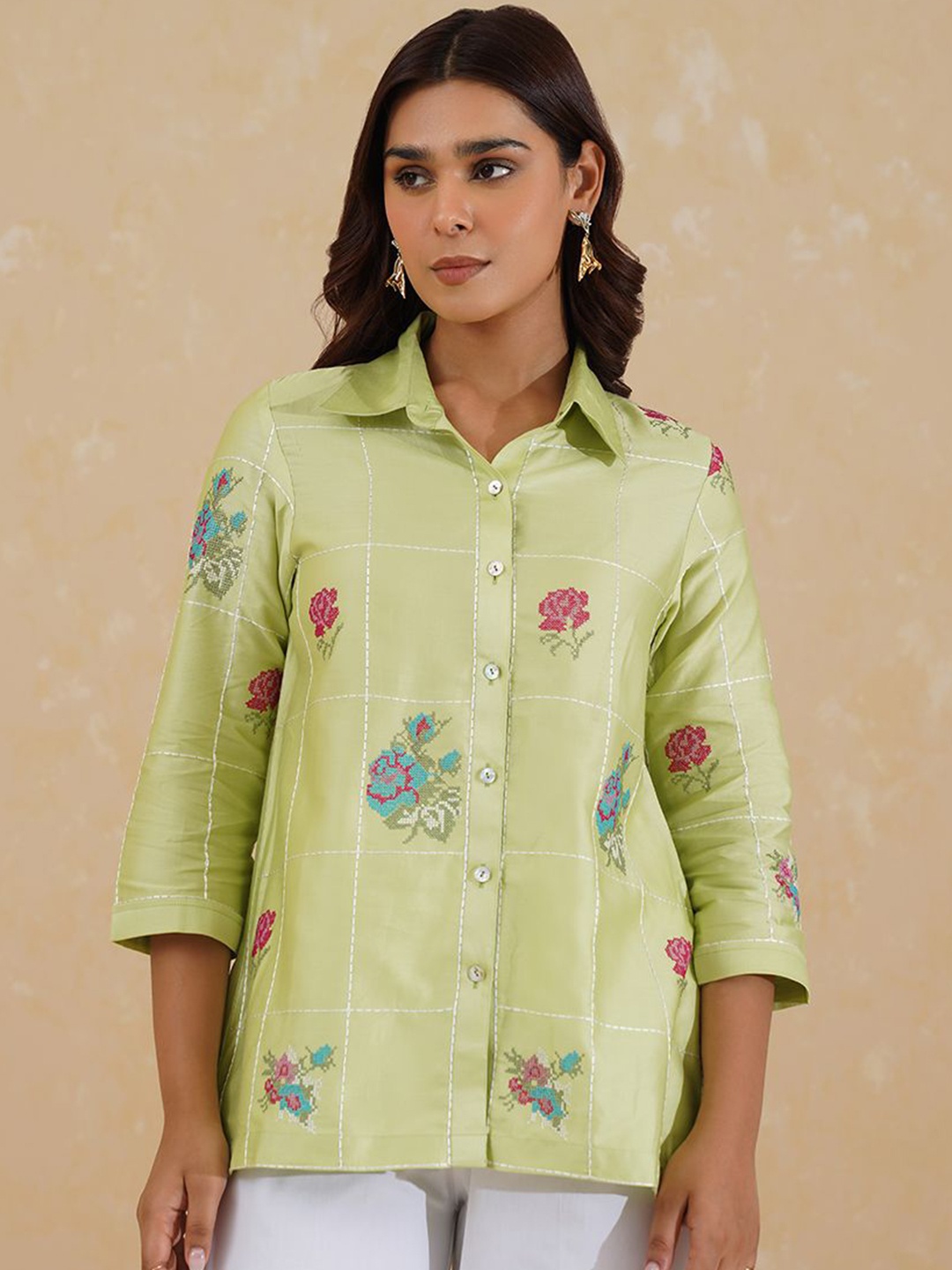 

INCHING INDIA Embroidered Shirt & Trousers, Green
