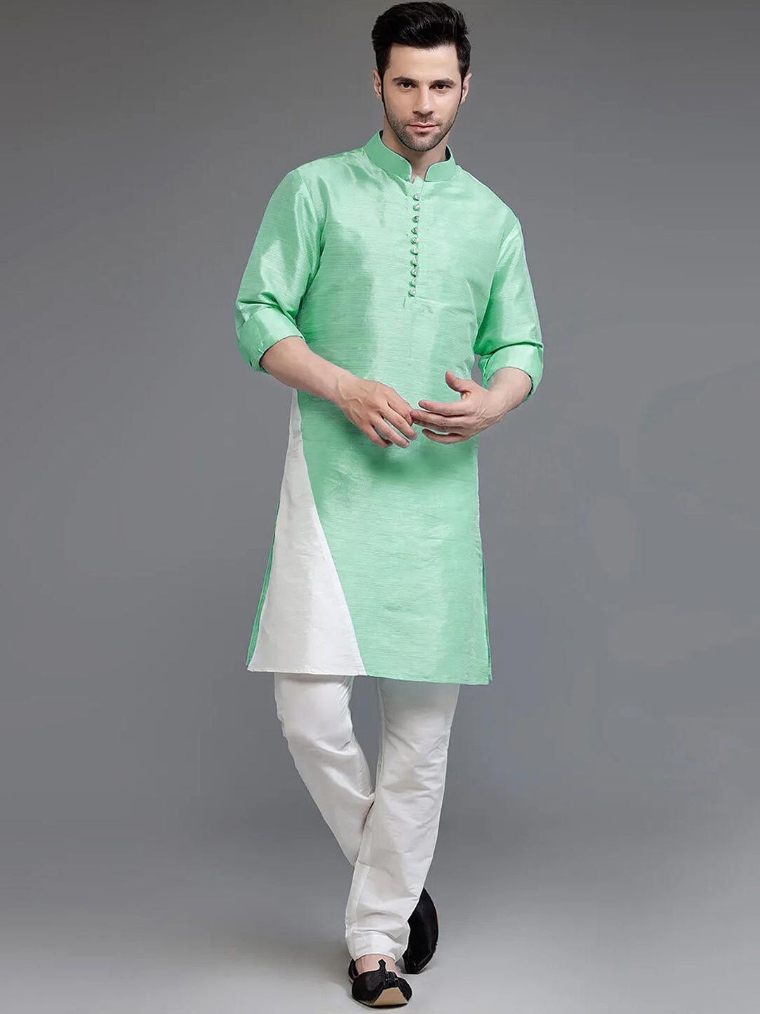 

Utsav Fashion Colourblocked Mandarin Collar Dupion Silk Straight Kurta With Trousers, Sea green