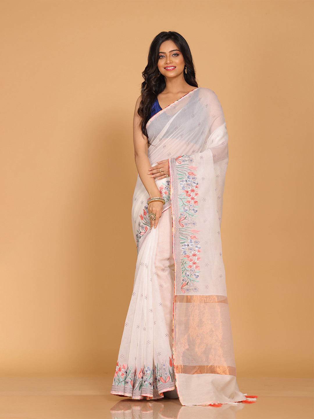 

Morchari Ethnic Motifs Embroidered Pure Cotton Saree, White