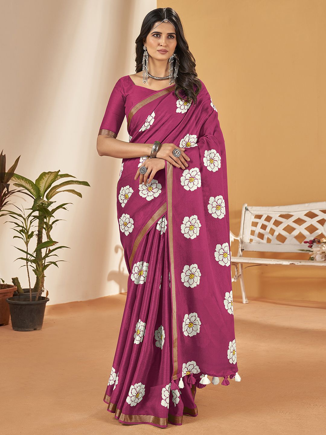 

Mitera Floral Saree, Pink