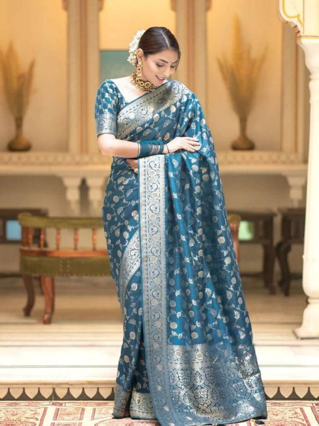 

Sitanjali Woven Design Zari Silk Blend Kanjeevaram Saree, Turquoise blue