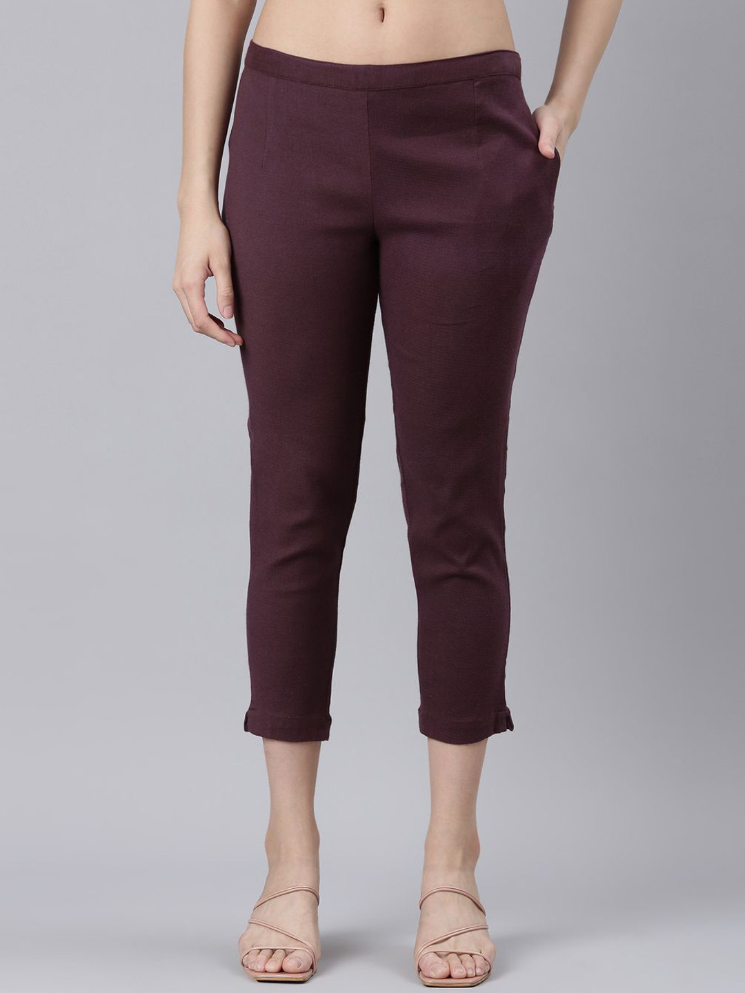 

Souchii Women Slim Fit Mid-Rise Easy Wash Trousers, Brown
