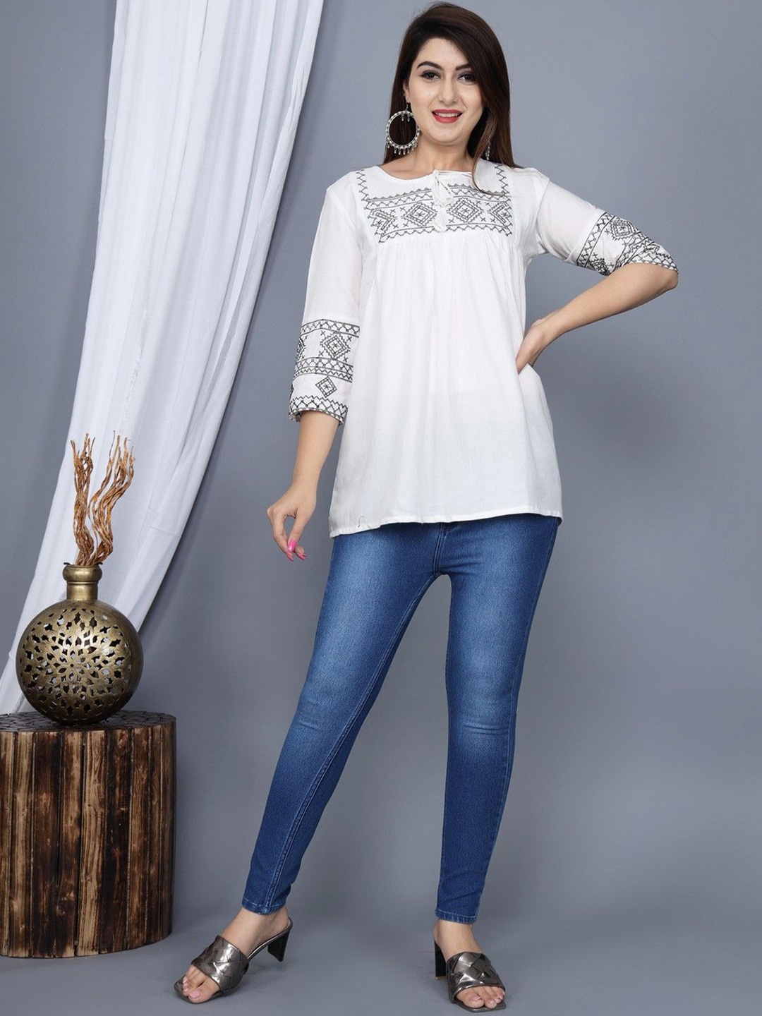 

HEBA Cotton Top, White
