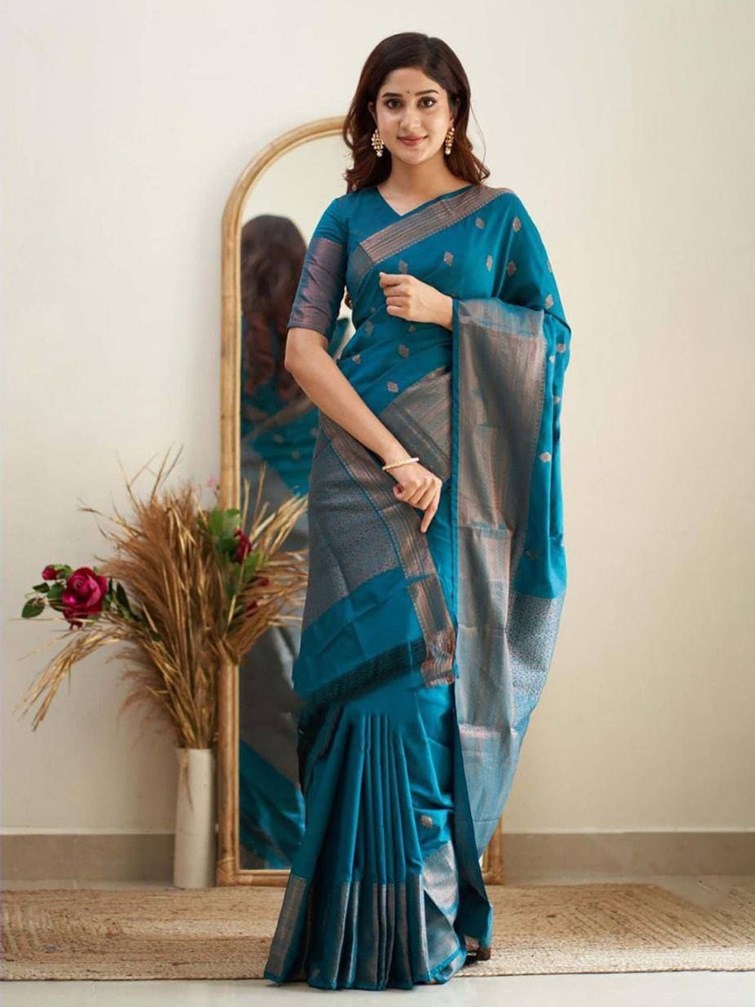 

Sitanjali Woven Design Printed Zari Kanjeevaram Saree, Turquoise blue