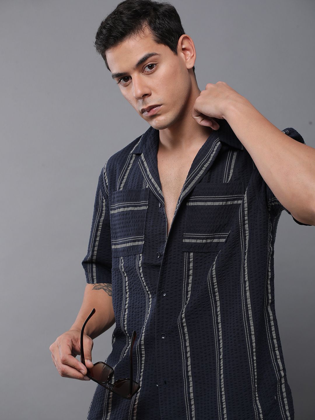 

Difference of Opinion Men Standard Opaque Checked Casual Shirt, Navy blue