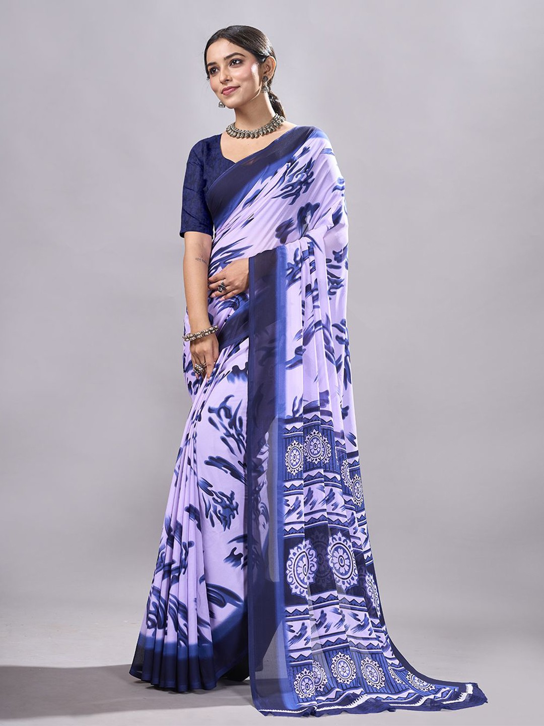

NIRMAL CREATION Floral Printed Saree, Lavender