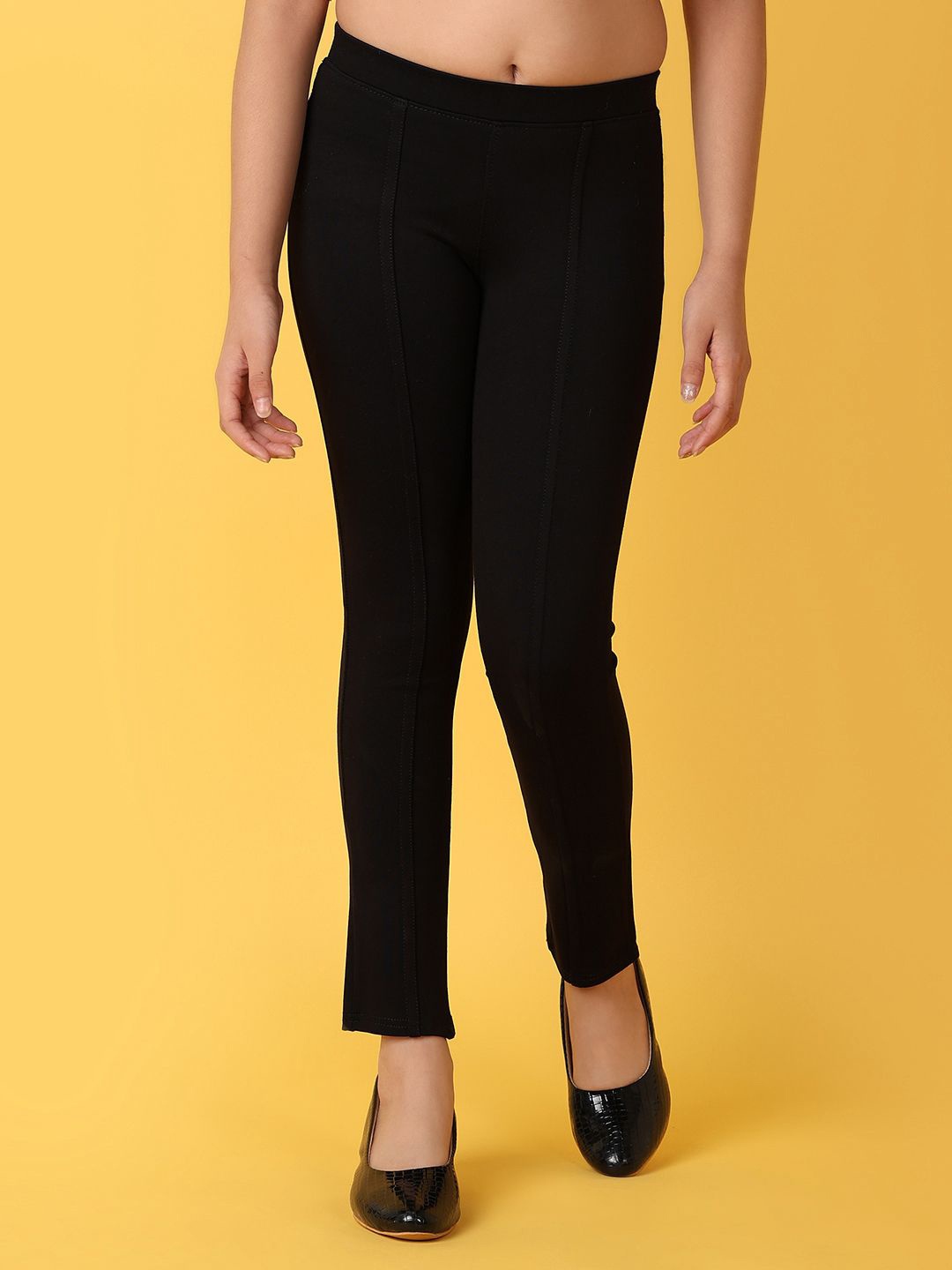 

V-Mart Girls Solid Cotton Lycra Jegging, Black