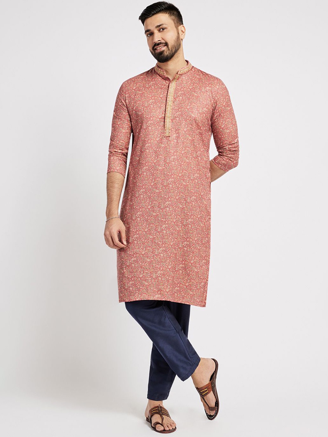 

Ethnic India Mandarin Collar Geometric Thread Work Straight Kurta, Pink