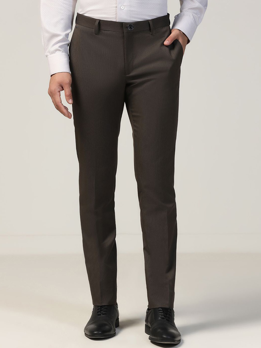 

Blackberrys Men Slim Fit Formal Trousers, Brown