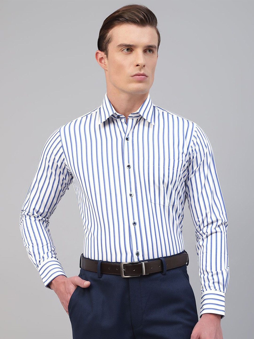 

Givo Men Opaque Striped Formal Shirt, Blue