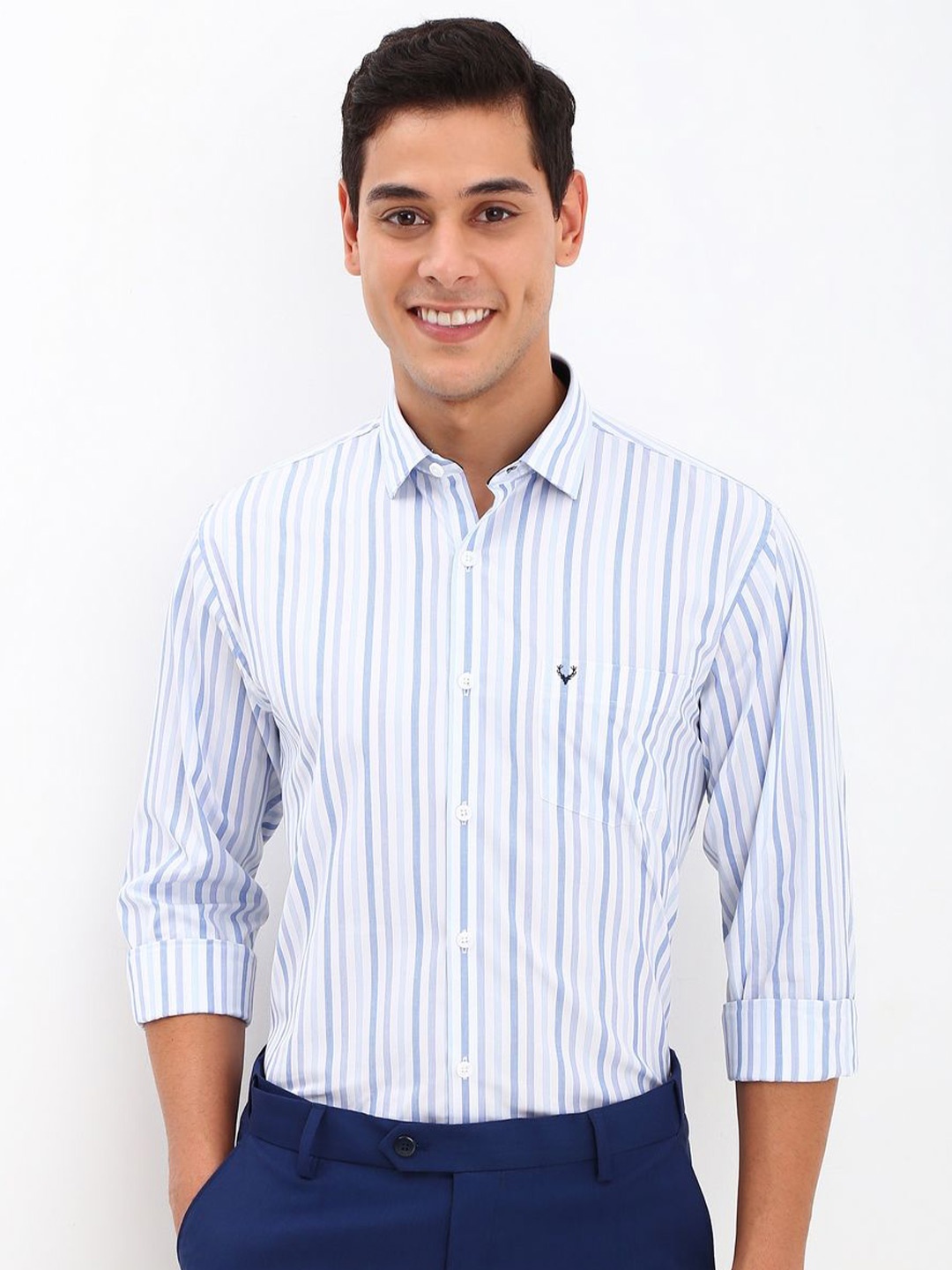 

Allen Solly Men Slim Fit Opaque Striped Formal Shirt, White