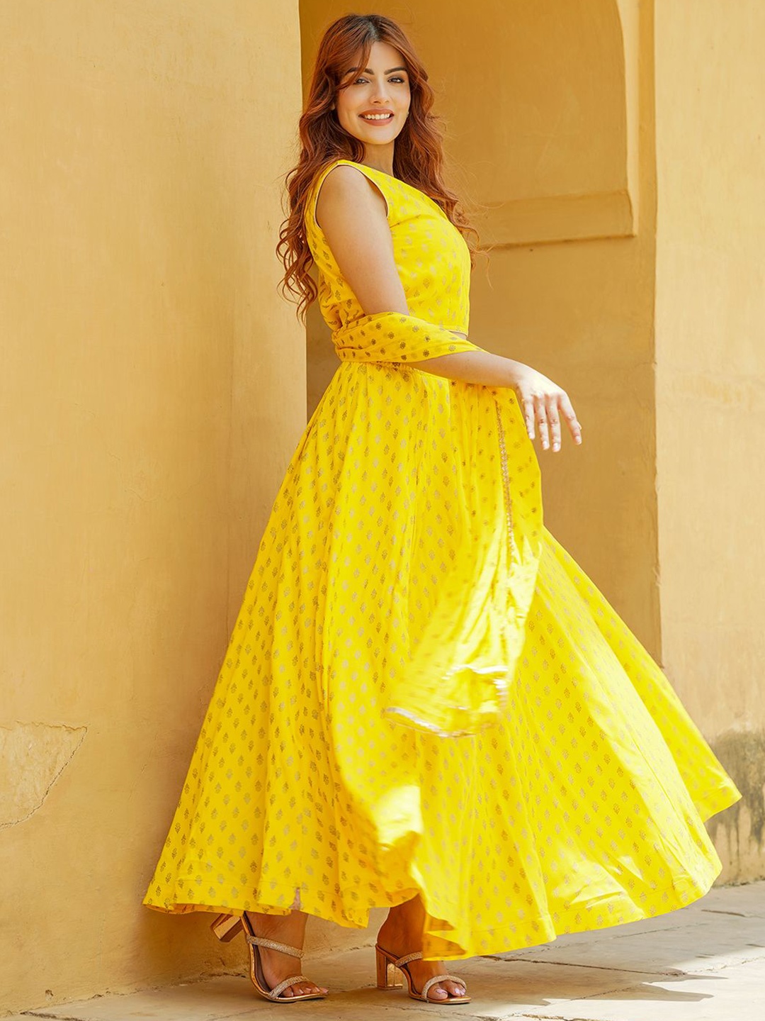 

KALINI Ethnic Motifs Printed Ready to Wear Lehenga & Blouse With Dupatta, Yellow