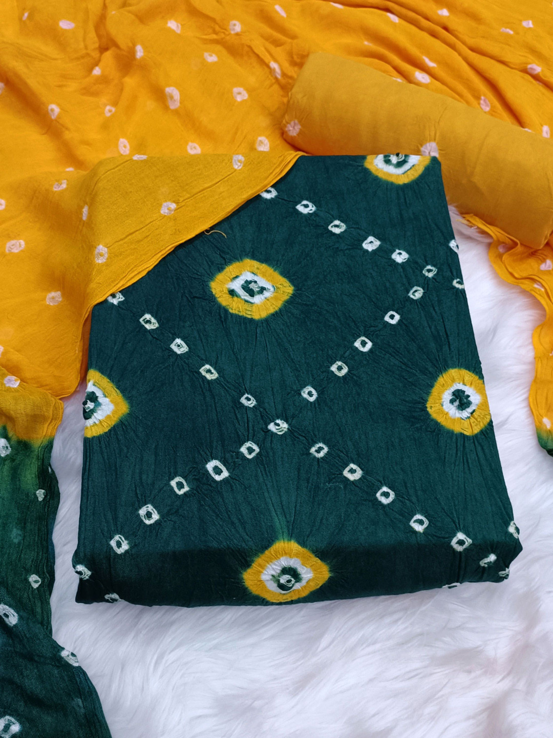 

Mitera Printed Pure Cotton Unstitched Dress Material, Green